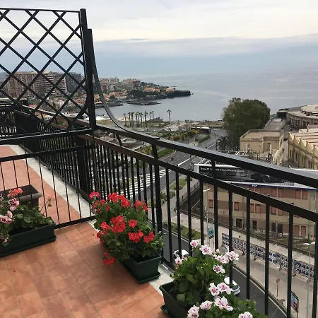 Europa Apartment *